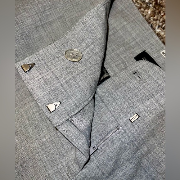 Express Pencil Skirt - Picture 4 of 5